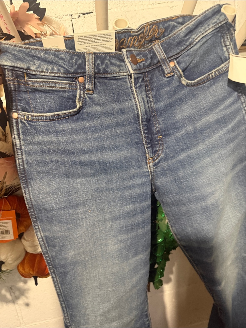 Wrangler Retro Dark Blue Flare Jeans - Picture 2 of 3